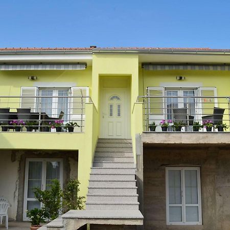 Apartman Rosa Pirovac Ngoại thất bức ảnh