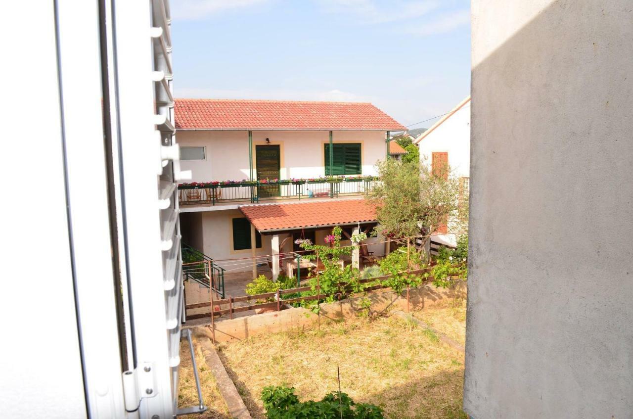 Apartman Rosa Pirovac Ngoại thất bức ảnh
