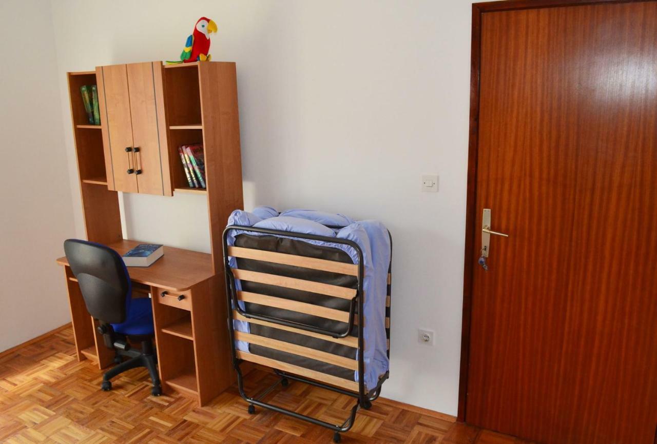Apartman Rosa Pirovac Ngoại thất bức ảnh